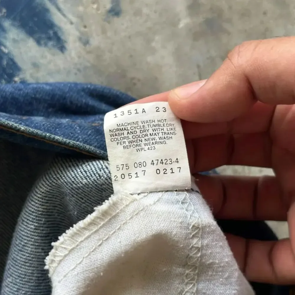 Levis pre owned